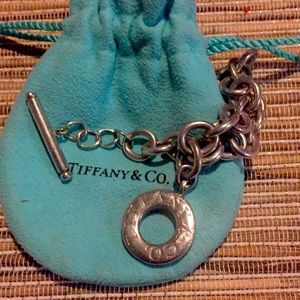Tiffany&Co toggle bracelet